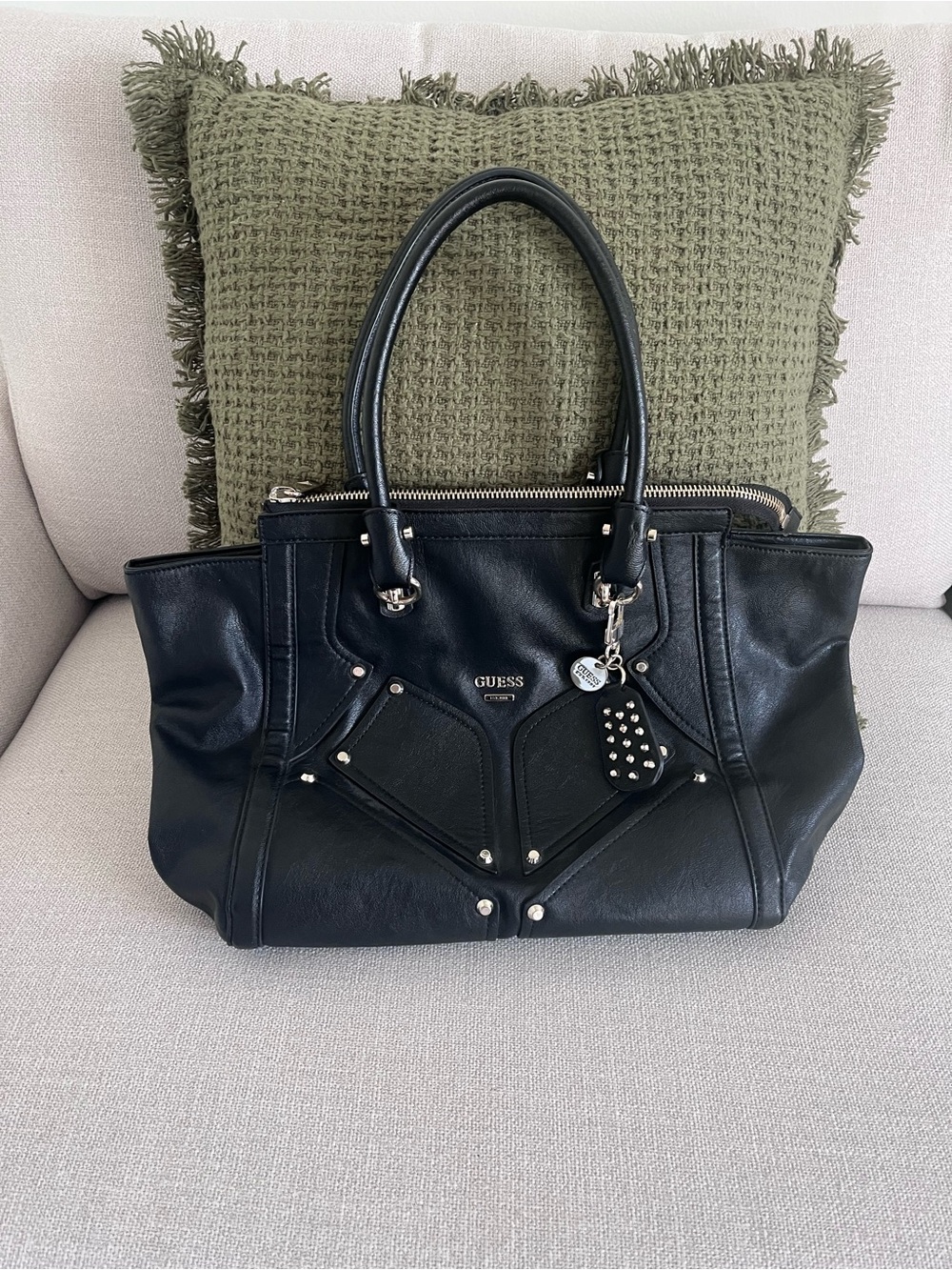 Guess Y2K Shoulder Bag Patent Vegan Leather Studs Pockets Satchel Tote Zip